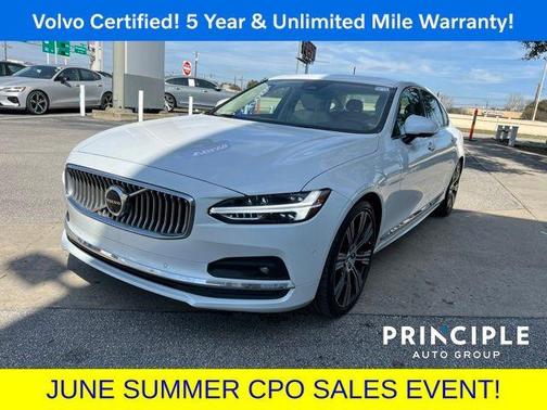 2022 Volvo S90 B6 Inscription