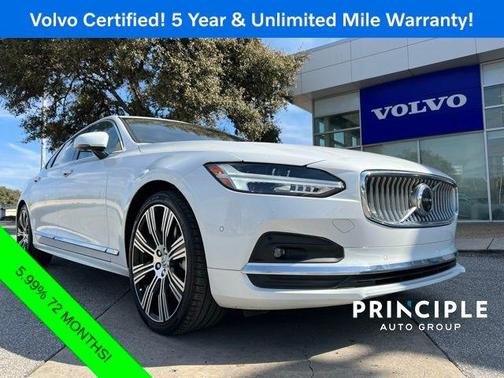 2022 Volvo S90 B6 Inscription