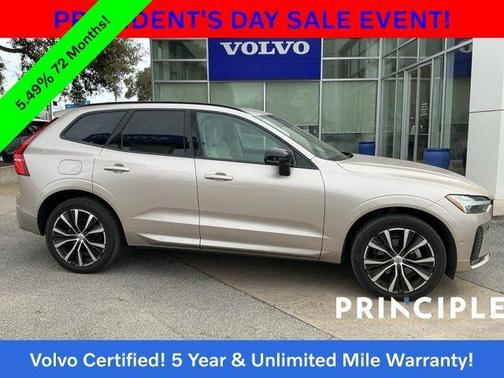 2024 Volvo XC60 B5 Plus Dark Theme