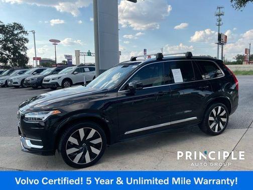 2023 Volvo XC90 Recharge Plug-In Hybrid T8 Ultimate Bright Theme 7-Seater