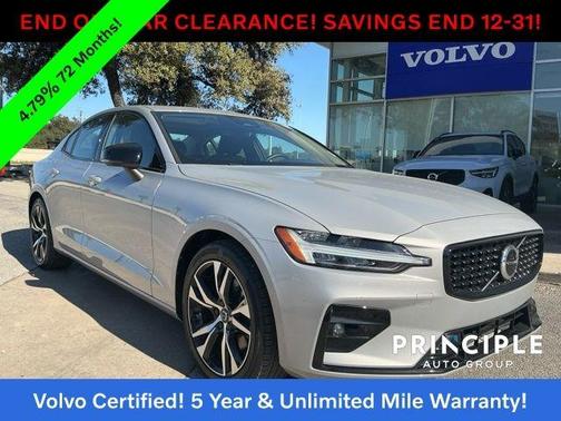 2024 Volvo S60 B5 Core Dark Theme