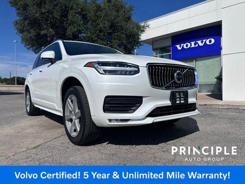 2023 Volvo XC90 B5 Core