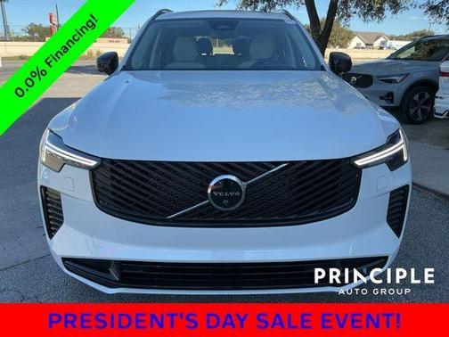 2026 Volvo XC90 B6 Ultra Dark Theme 7-Seater