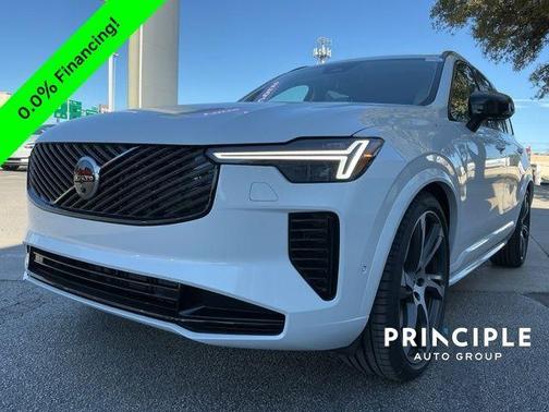 2026 Volvo XC90 B6 Ultra Dark Theme 7-Seater