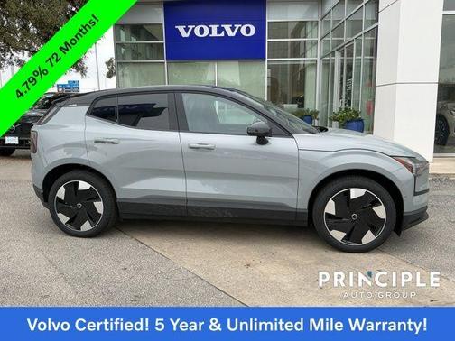 2025 Volvo EX30 Single Motor Extended Range Ultra