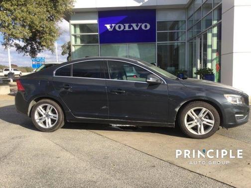 2015 Volvo S60 T5 Platinum