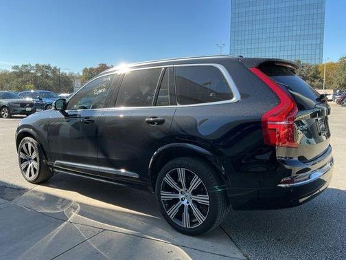 2023 Volvo XC90 B6 Ultimate 7-Seater