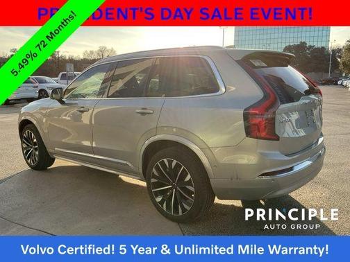 2025 Volvo XC90 B6 Plus 7-Seater