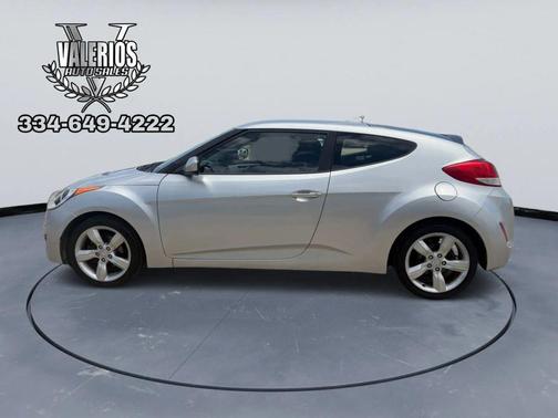 2015 Hyundai Veloster Base