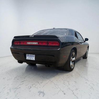 Black Clearcoat 2014 Dodge Challenger SXT
