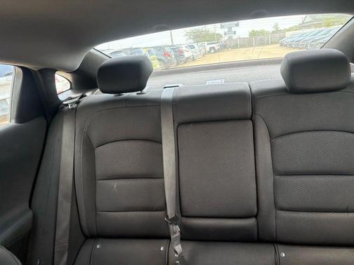 2020 Chevrolet Malibu FWD LT