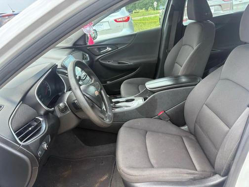 2020 Chevrolet Malibu FWD LT