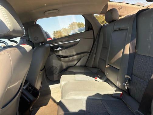 2017 Chevrolet Impala 1LT