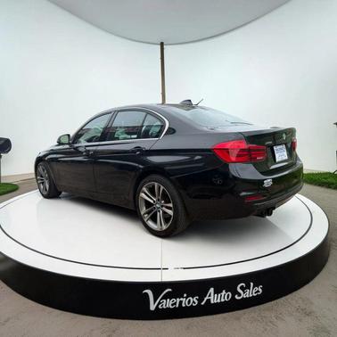 2018 BMW 330 xDrive