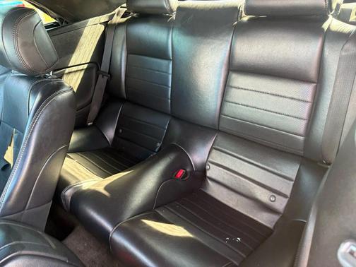 2014 Ford Mustang V6 Premium