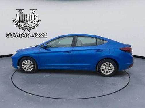 2019 Hyundai ELANTRA SE