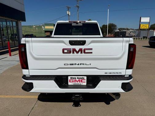 2026 GMC Sierra 2500 Denali