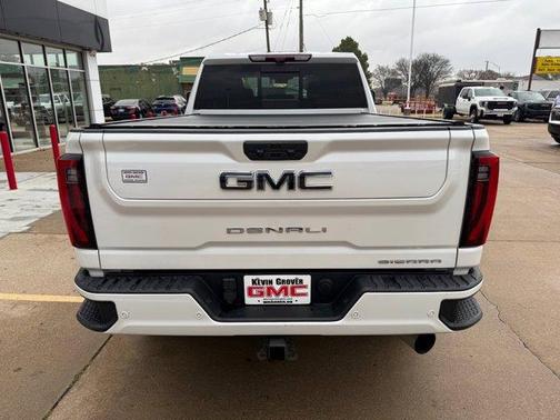 2024 GMC Sierra 2500 Denali Ultimate