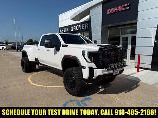 2025 GMC Sierra 3500 Denali Ultimate