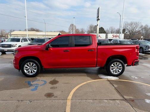 2023 Chevrolet Silverado 1500 Custom