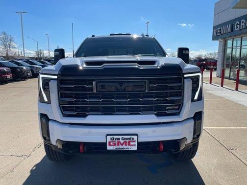 2024 GMC Sierra 2500 AT4