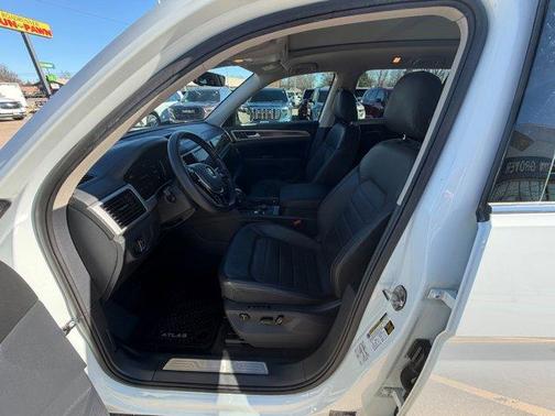 2019 Volkswagen Atlas 3.6L SEL Premium