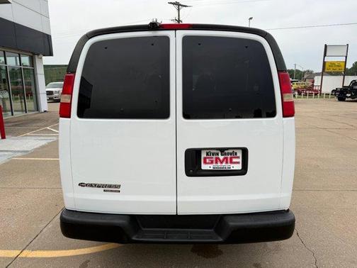 2013 Chevrolet Express 3500 LS