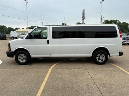 2013 Chevrolet Express 3500 LS