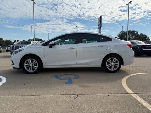 2016 Chevrolet Cruze LT Automatic