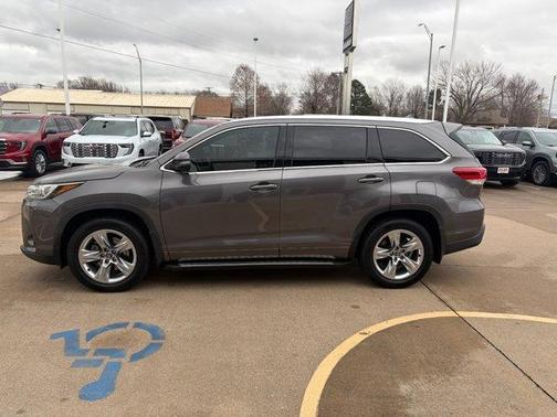 2018 Toyota Highlander Limited