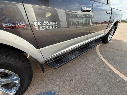 2016 RAM 1500 Laramie