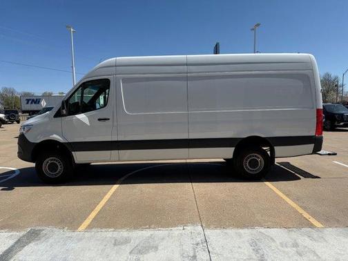 2023 Mercedes-Benz Sprinter 2500 High Roof 4-Cyl Diesel HO
