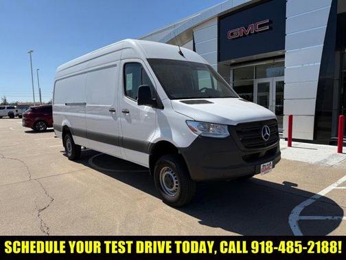 2023 Mercedes-Benz Sprinter 2500 High Roof 4-Cyl Diesel HO