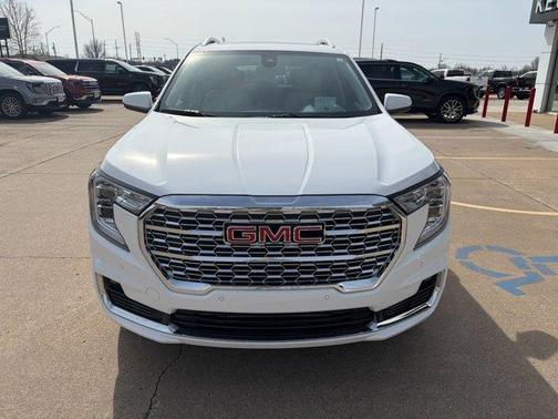 2022 GMC Terrain Denali