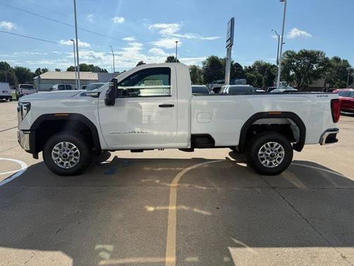 2025 GMC Sierra 2500 Pro