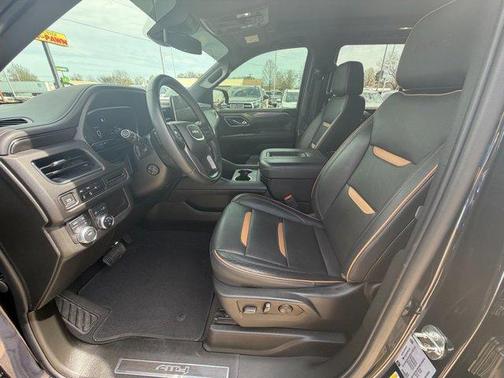 2023 GMC Yukon AT4