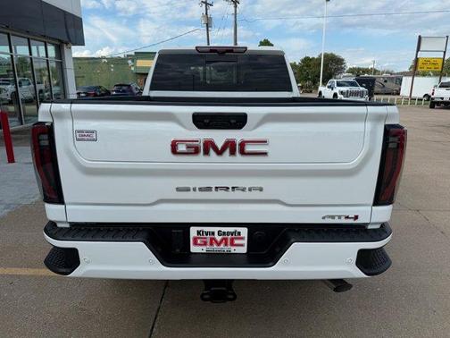 2026 GMC Sierra 2500 AT4