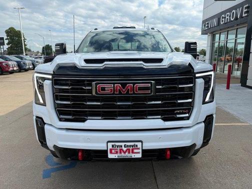 2026 GMC Sierra 2500 AT4