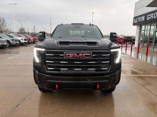 2024 GMC Sierra 2500 AT4