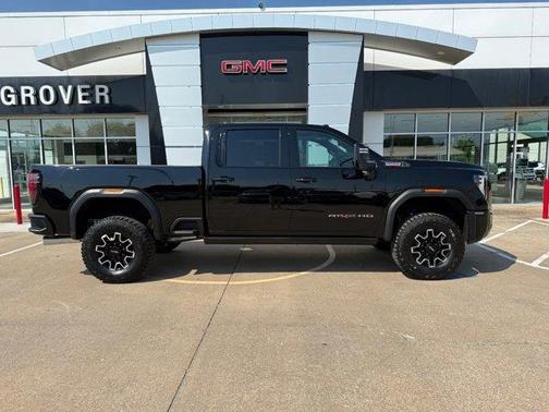 2026 GMC Sierra 2500 AT4X