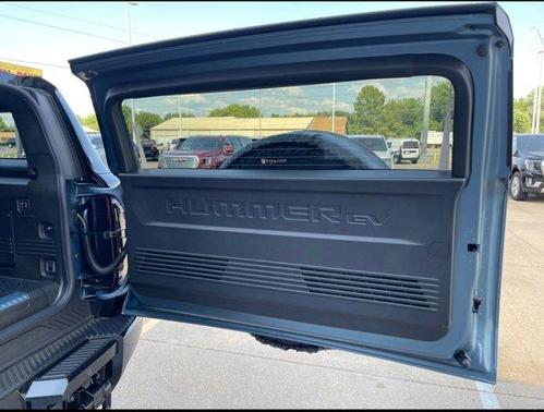 2024 GMC HUMMER EV SUV 3X