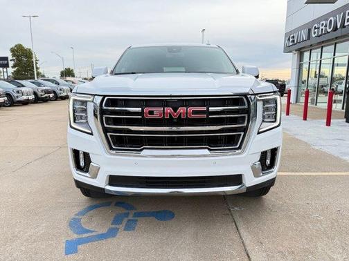 2024 GMC Yukon SLT