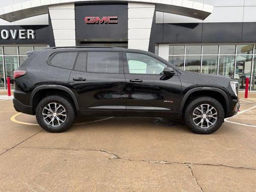 2025 GMC Acadia AT4