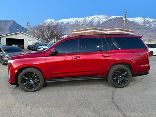 2021 Cadillac Escalade Sport