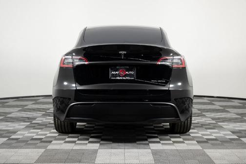 2022 Tesla Model Y Long Range