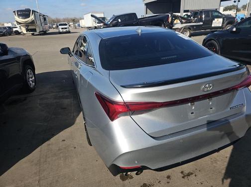 2019 Toyota Avalon XLE Touring