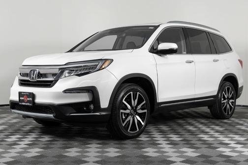 2022 Honda Pilot Touring 7-Passenger