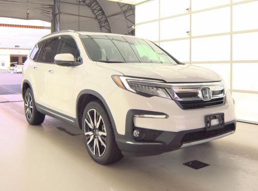 2022 Honda Pilot Touring 7-Passenger