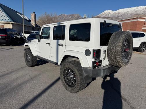2015 Jeep Wrangler Unlimited Sahara