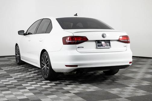 2016 Volkswagen Jetta 1.8T Sport